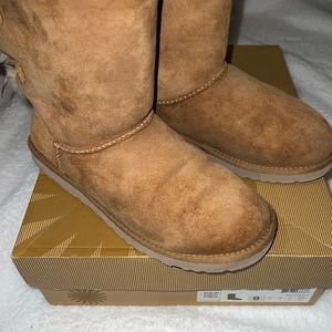 Bailey Bow UGGS